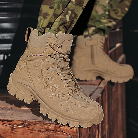 Men's combat boots – waterproof, slip-resistant hiking boots, puncture-resistant and ankle-sprain-protected work boots